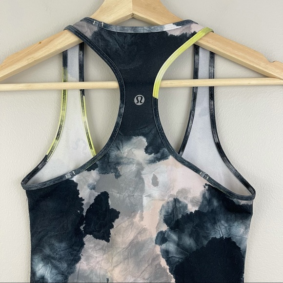 LULULEMON Green Watercolor Tinted Canvas Cool Racerback Tank Top - Picture 6 of 8